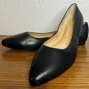 Trotters Womens Estee Black Ballet Flats Size 10.5